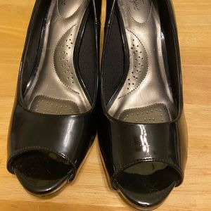 Dexflex by Dexter Black Pumps Size 7.5W